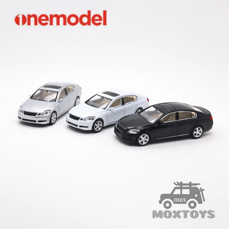 

Модель одного 1:64 GS300 Литая под давлением модель автомобиля
