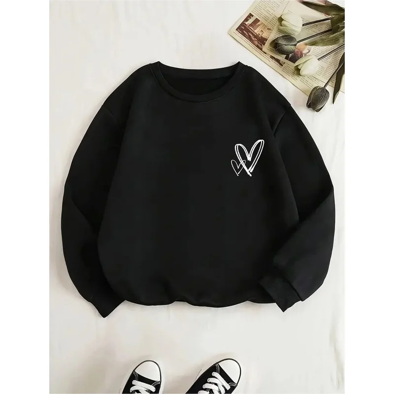 Children's Long Sleeved Sweatshirt Heart-Shaped Print round Neck Casual Elegant Top for Autumn Winter