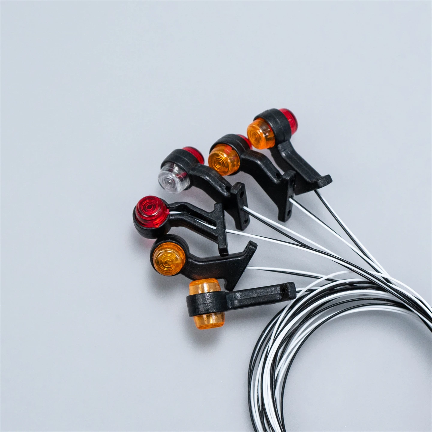 2 pçs led luzes laterais luzes de posição para 1/14 tamiya rc caminhão scania 770s r620 volvo mercedes-benz actros 3363 homem brinquedos peça do carro