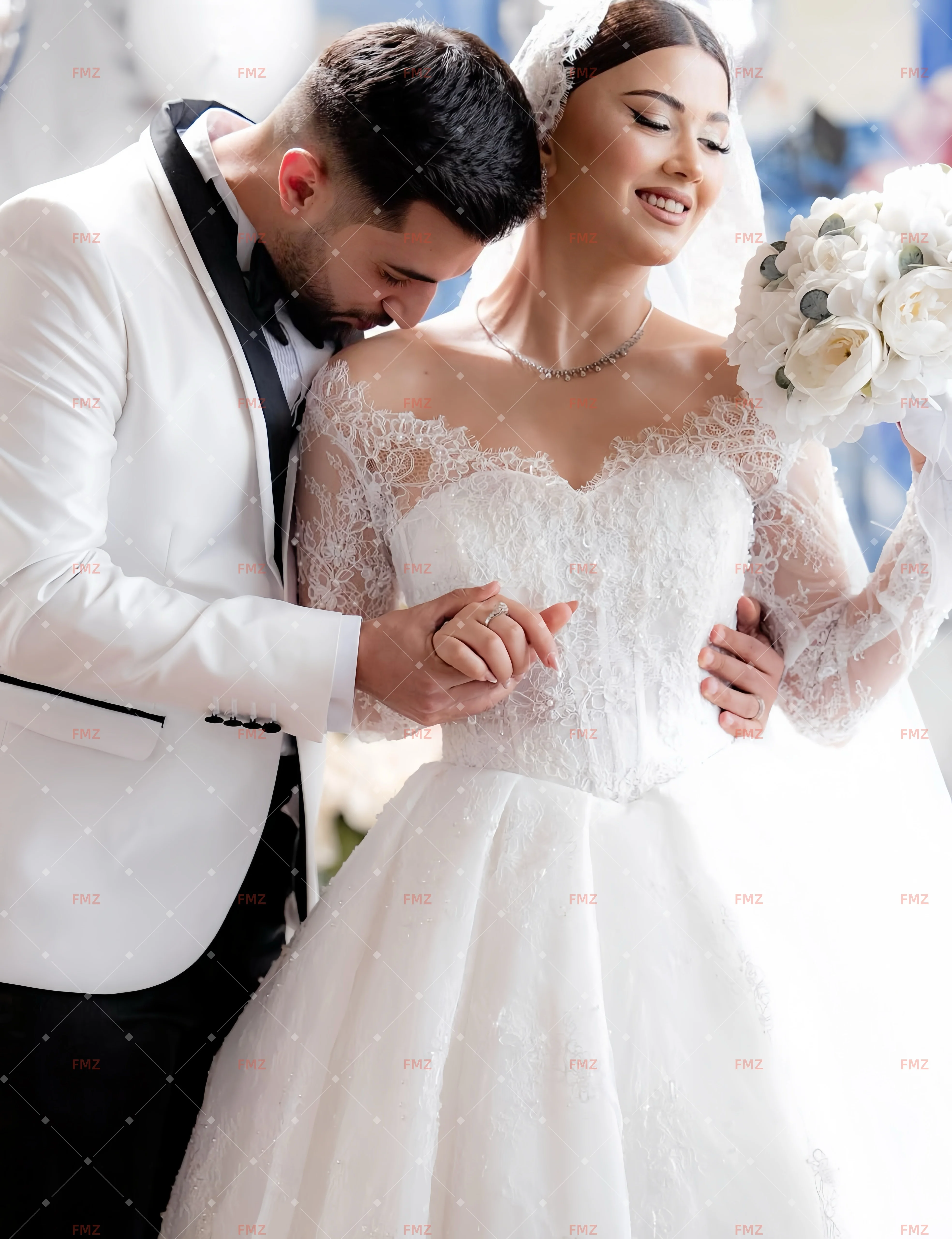 

Customzied sweet collar long-sleeved Ball Gown elegant wedding dress vestidos de novia amanda novias amanda novias official