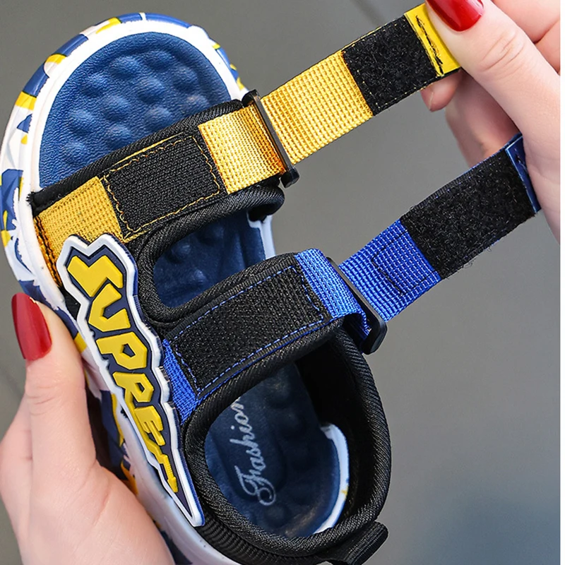 Children Girls Boys Sandals Children Beach Sandals New Non-slip Soft Bottom Breathable Boys Shoes Lightweight Kids Shoes