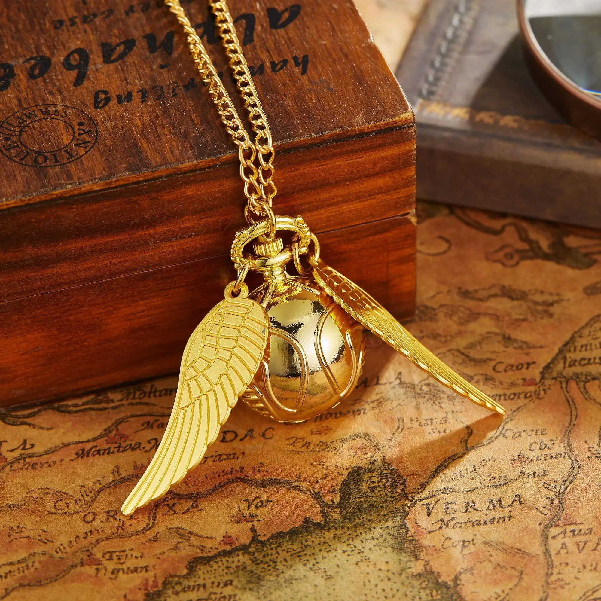 Retro Snitch Ball Large Wings Quartz Small Pocket Watch Arabic numerals Necklace Pendant Hanging Watch карманные часы reloj