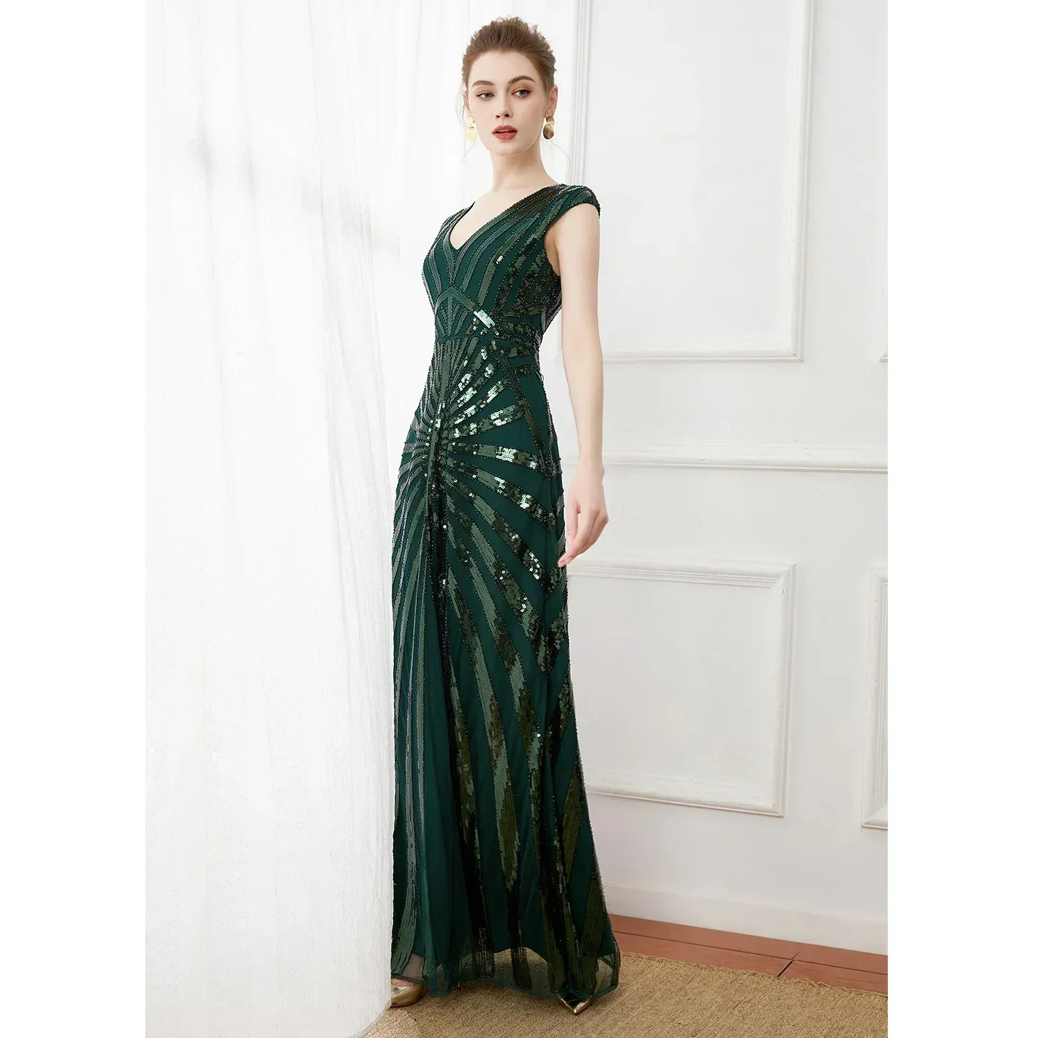 Vintage Banquet Dark Green Long Sequined Evening Plus Size Bridesmaid Wedding Deep V Elegant Dress Long Dress Evening Dresses