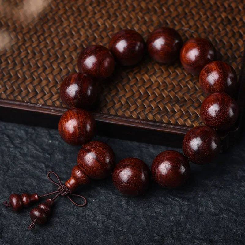 Blood Sandalwood Buddha Beads Hand String Old Material High Density Small Leaves Red Sandalwood Bracelet 2.0 Popular for