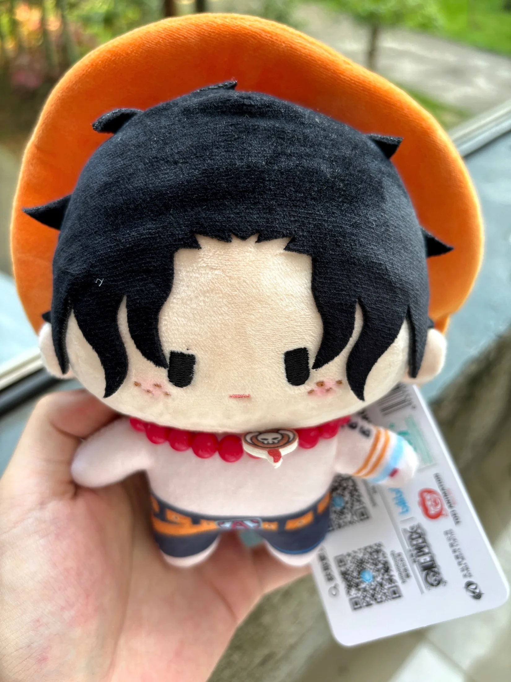 2024 الأصلي قطعة واحدة أنيمي الشكل لطيف أفخم لوفي طبعة Sauron Ace أفخم ظهره القش قبعة مظلة هدية عيد ميلاد