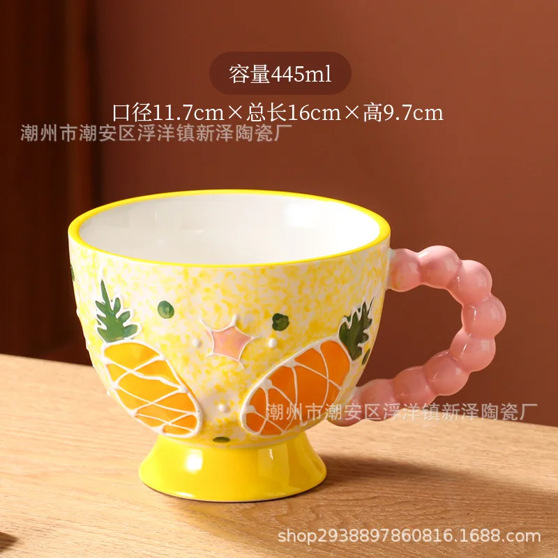 Dolce tazza di ceramica dipinta a mano Simpatico cartone animato Maniglia Colazione Latte Tazza di acqua Bottiglia di tazza per la casa Regali di moda per ragazze