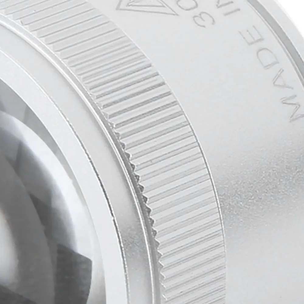 

Silver Finish 30X Magnifying Glass Alloy Optics 30X Magnification Portable Magnifier Jewelry Magnifier Stamps Inspection