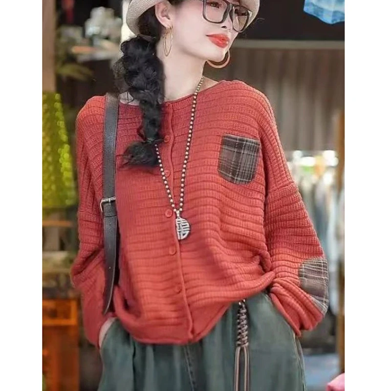 

2025 New Arrival Autumn Women Loose Casual O-neck Cardigan Vintage Single Breasted Plaid Pockets Patchwork Knitted Sweater M73