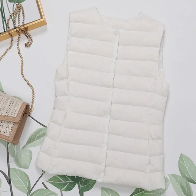 Новое поступление 2025, осенне-зимнее теплое женское пальто без рукавов с подкладкой на талии, женский ультра легкий белый жилет на утином пуху, куртки