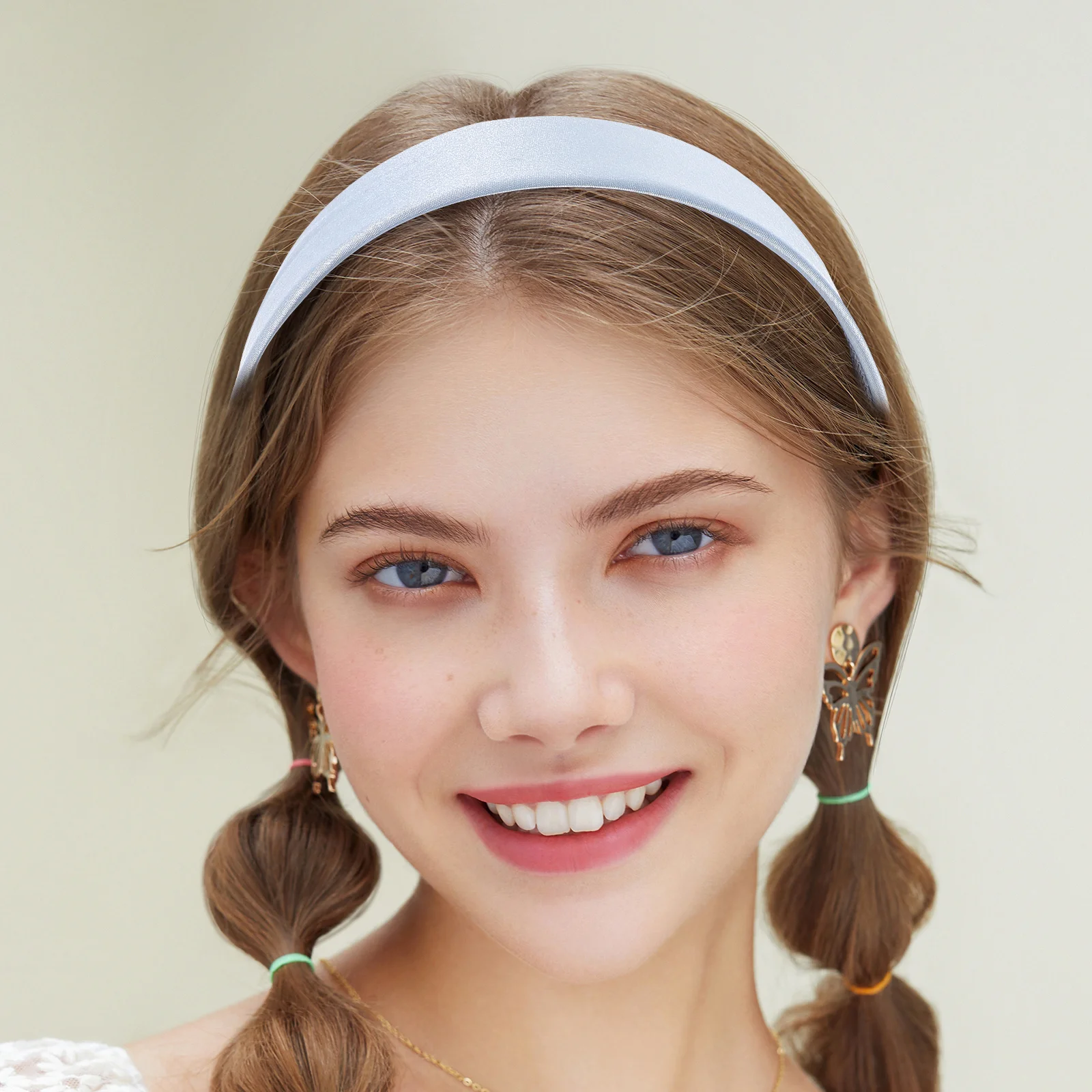 

Атласные повязки на голову для женщин и девочек, небесно-голубая, широкая, нескользящая повязка для волос, макияж, спа, мытье лица, вечеринка, Хэллоуин, Рождество, 2025