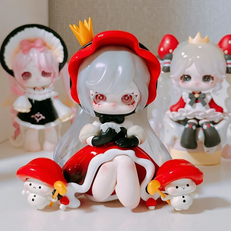 

Ninita Mirror Paradise Series Blind Box Toys Surprise Mystery Box Cute Action Anime Figure Doll Kawaii Model Ornament Decor Gift