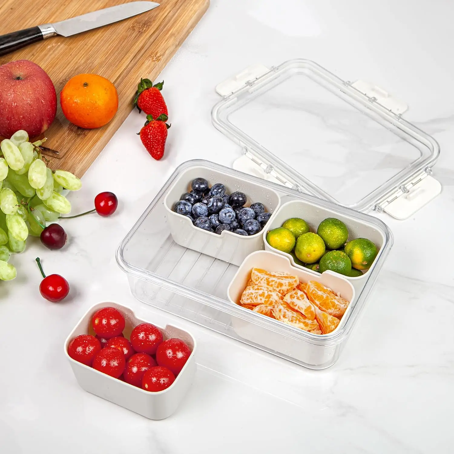 

Snack Container with 4 Compartments, BPA Free Plastic, Divided Serving Tray with Lid, Organizer for Snacks, Fruit, Candy, Nuts