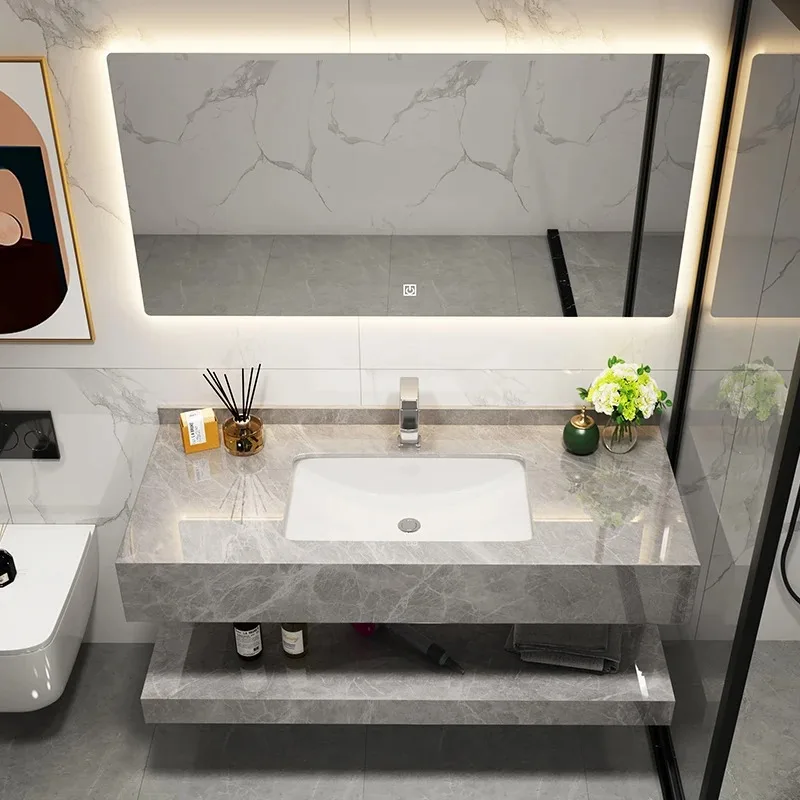 Nowoczesne szafki łazienkowe i inteligentne lustra z bocznym schowkiem, kombinacja szafki pod umywalkę z szklaną szufladą.