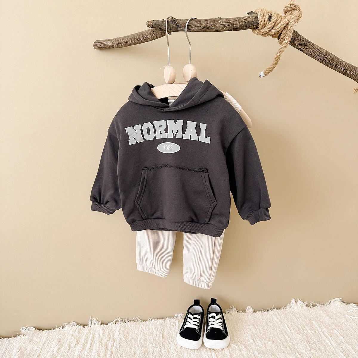 

New Baby Clothes Set Corduroy Long Sleeves Pants Letter Print Casual Full Sleeved Hooded Pocket Girl Boy Spring Autumn 0-4Y