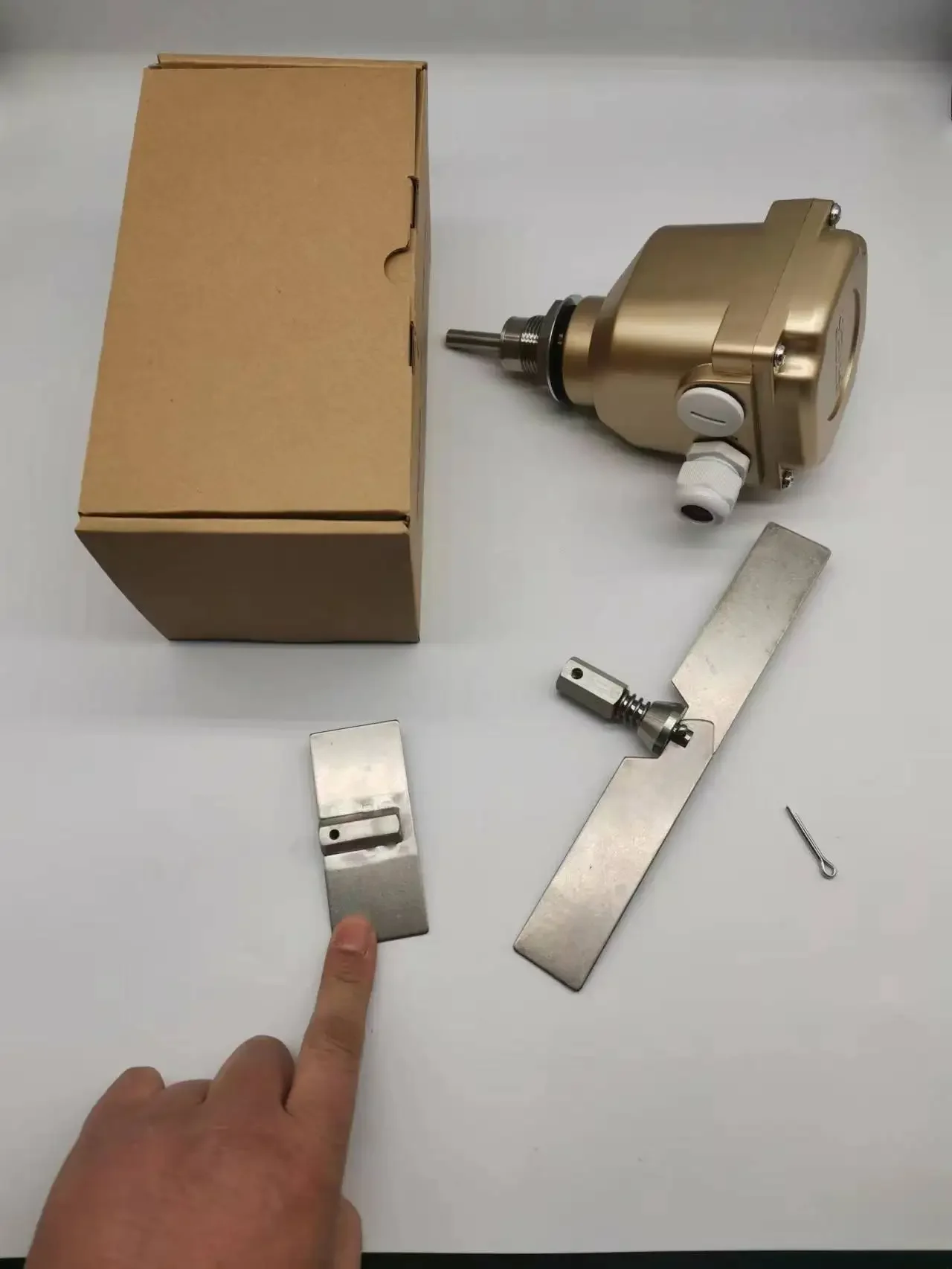 Level SR5-80 putar kecil