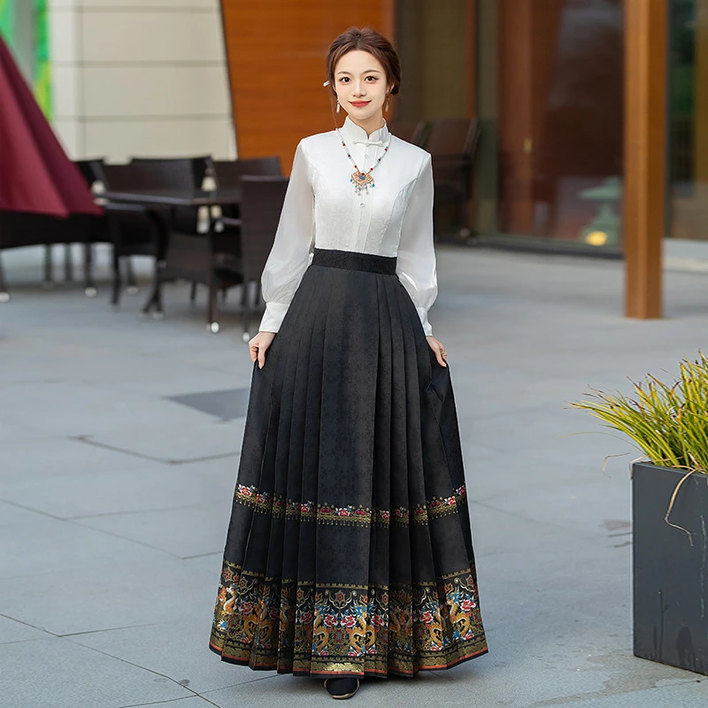 

New Chinese national style horse face dresses women daily casual dresses fall and winter 2024 new long thin Ming system hanfu