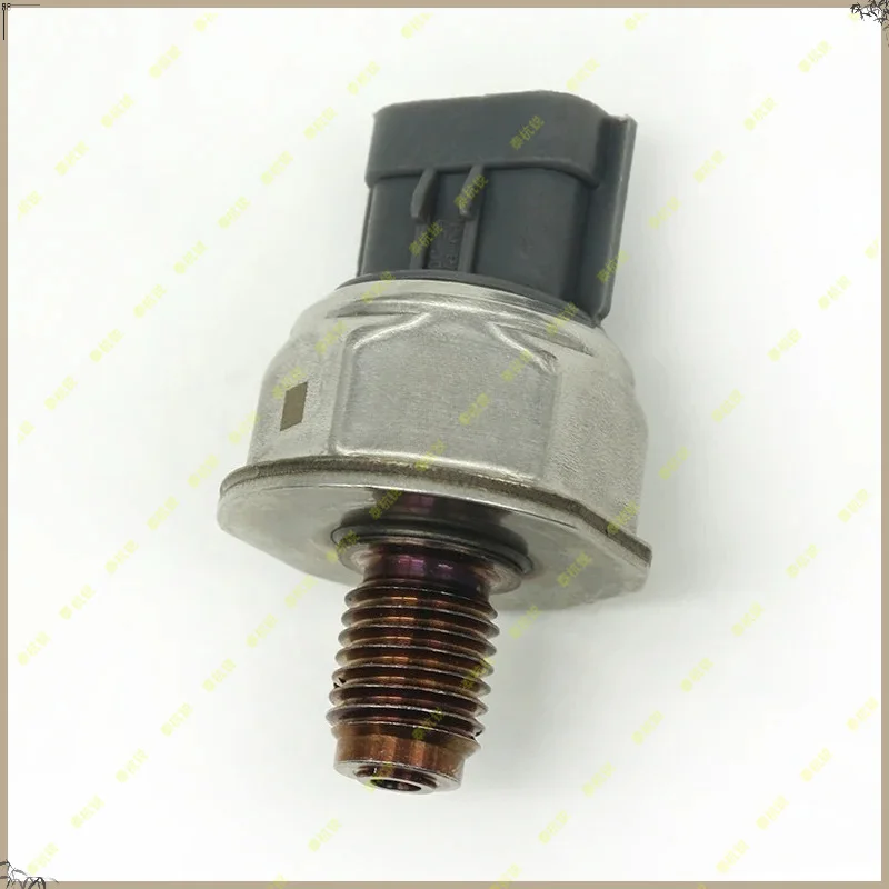 45PP3-4 Common Rail Fuel Pressure Sensor For Nissan Navara D40 Pathfinder R51 2.5 DCI Ford Transit Mk7 14290691699 45PP3-4
