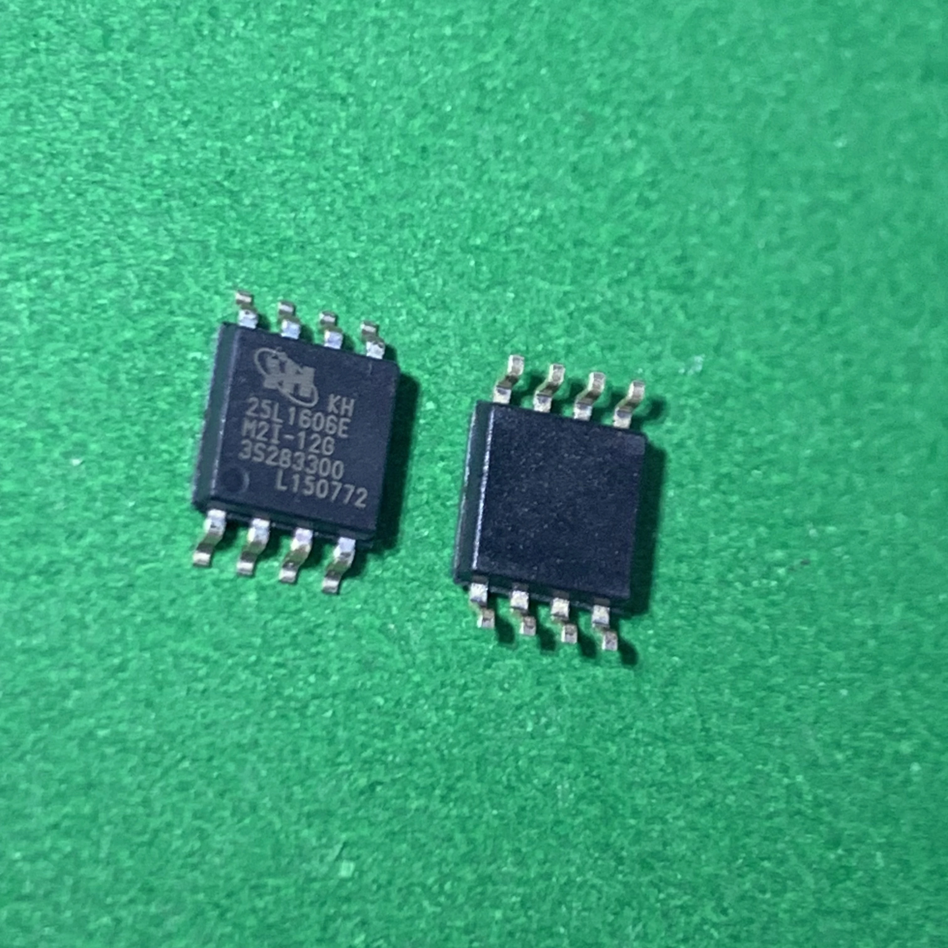 Qixinruite  Integrated Circuit IC Chip MX25L1606EM2I-12G=25L1606E  SOP8   original and genuine  .