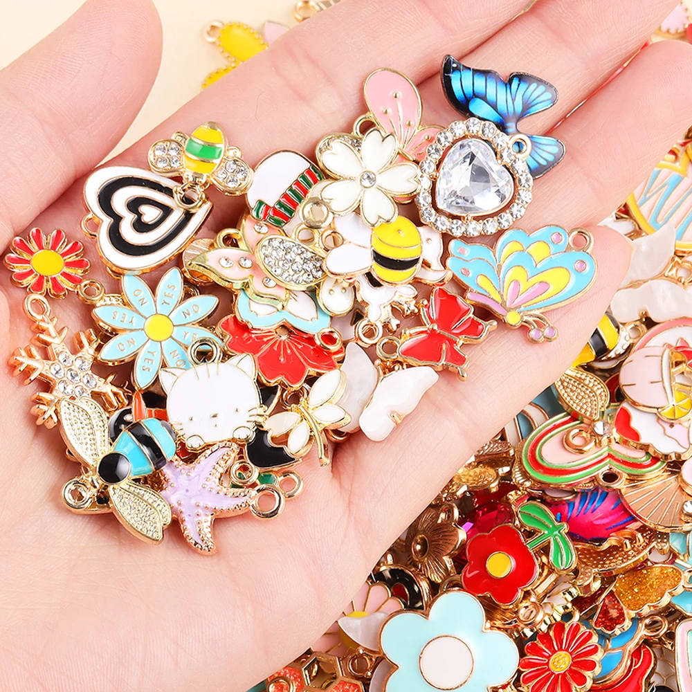 Wholesale Jewelry Accessories 10Pcs Mix Many Sorts of Love Heart Plant Animals Pendant Making Fashion Women Necklace Bracelet