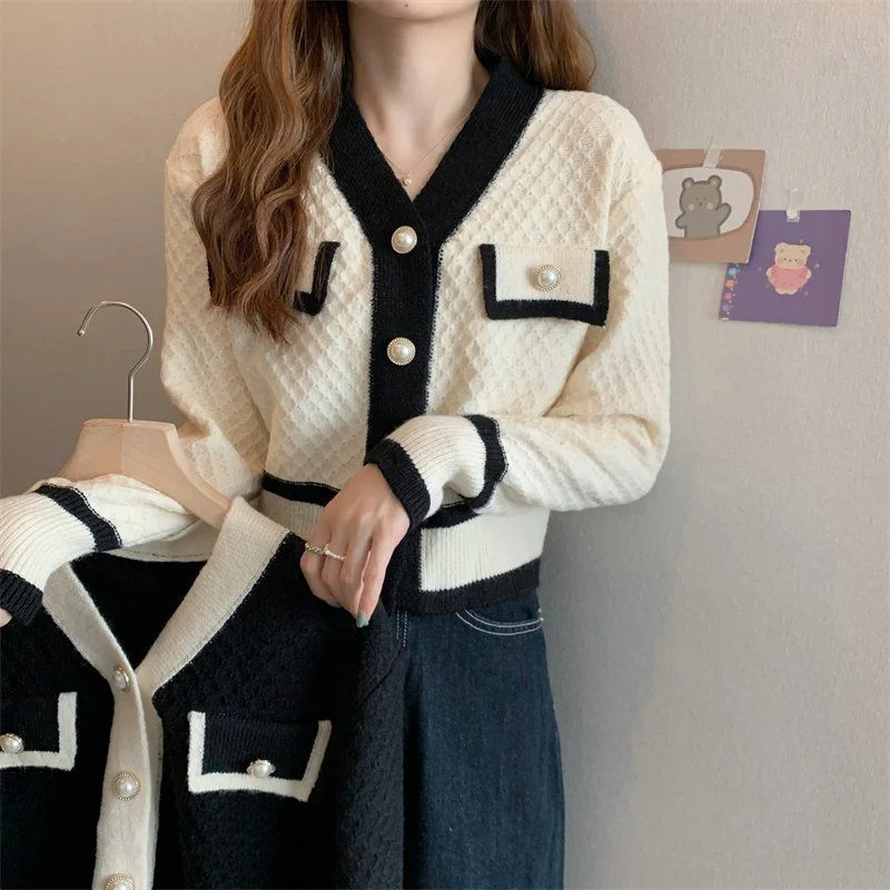 

2025 Women's Korean Fashion New Korean Loose Long-sleeved Knit Sweater Cardigans Outwear Coat