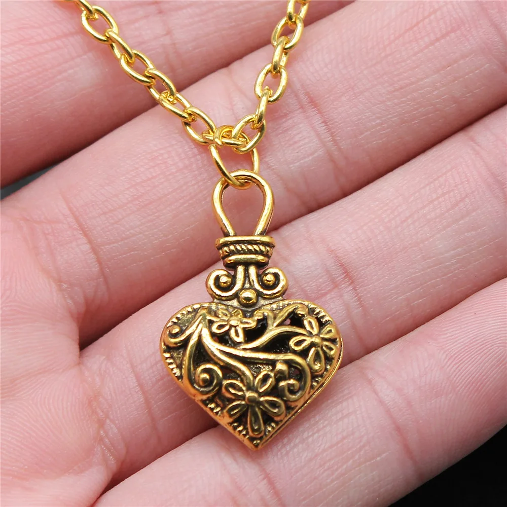 Vintage 2 Colors 31x19x9mm Vintage 3D Hollow Flowers Heart Pendant Necklace Long Chain Necklace Jewelry Accessories