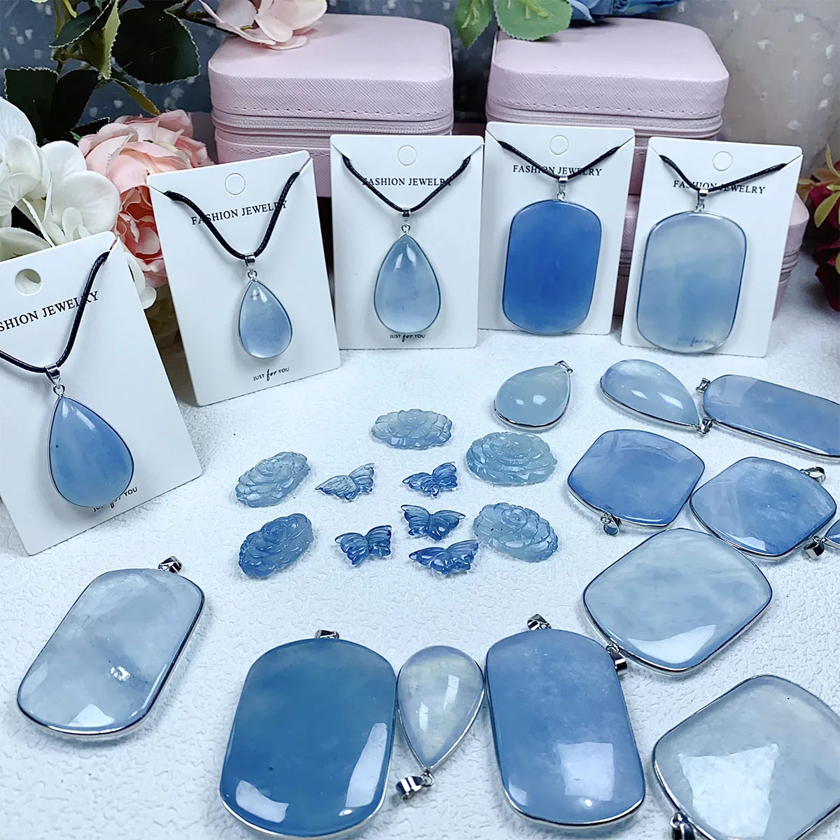 1PC Natural Beautiful Aquamarine Crystal Pendant Home Jewelry Reiki Healing Stone Energy Men Women Blue Crystal pendant Gift