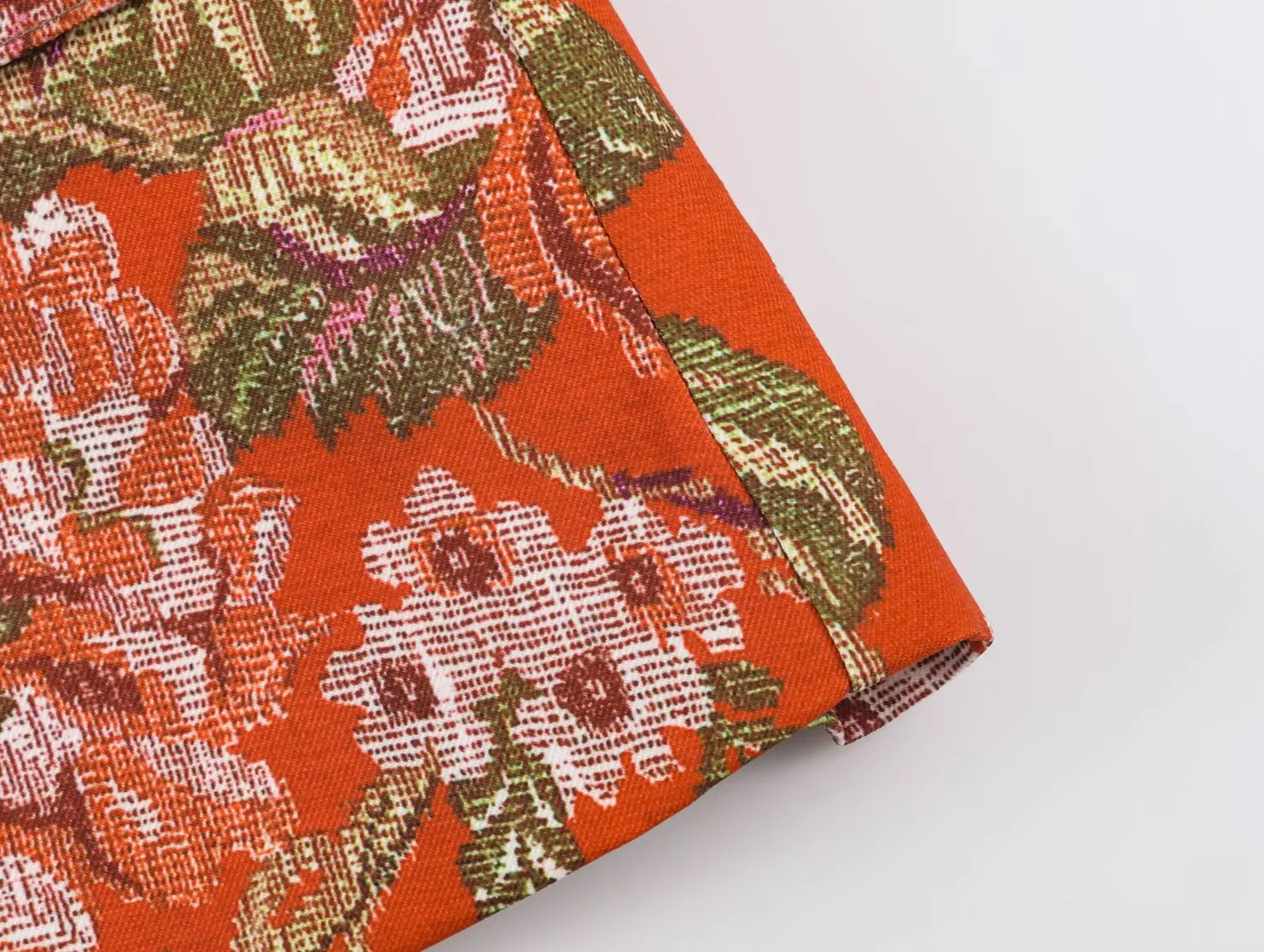 KONDALA Damen Blazer mit schickem Blumenmuster, eleganter, lässiger, schmaler Blazer mit Knöpfen, Trendiger Vintage-Blazer für den Frühherbst/Herbst 2026 – Detail 12