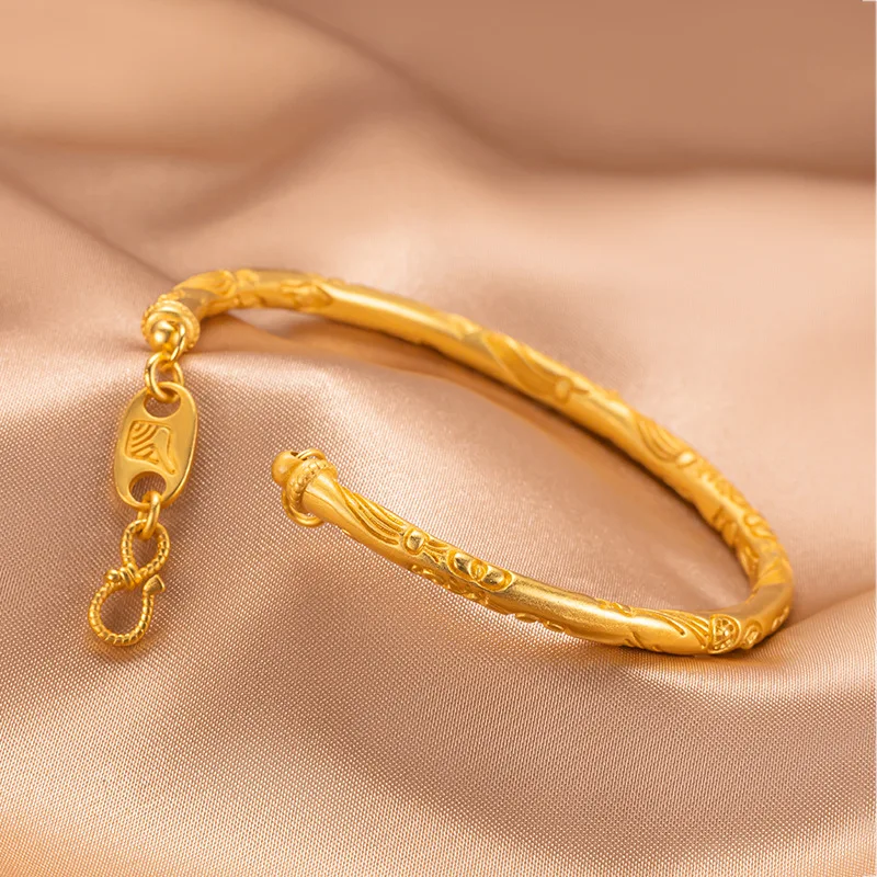 Elegant Patterned Round Stick Gold Color Bracelet Bangle for Women Fashion Atmosphere Wedding Engagement Bangle Jewlery Gift