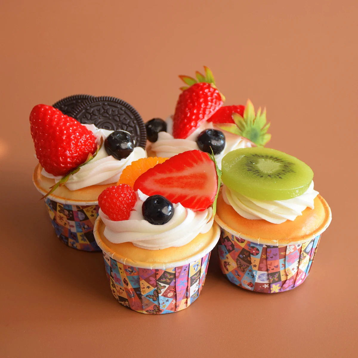 4pcs, Realistic Artificial Cupcake for Bakery and Kitchen Window Display - Perfect Decoration Prop