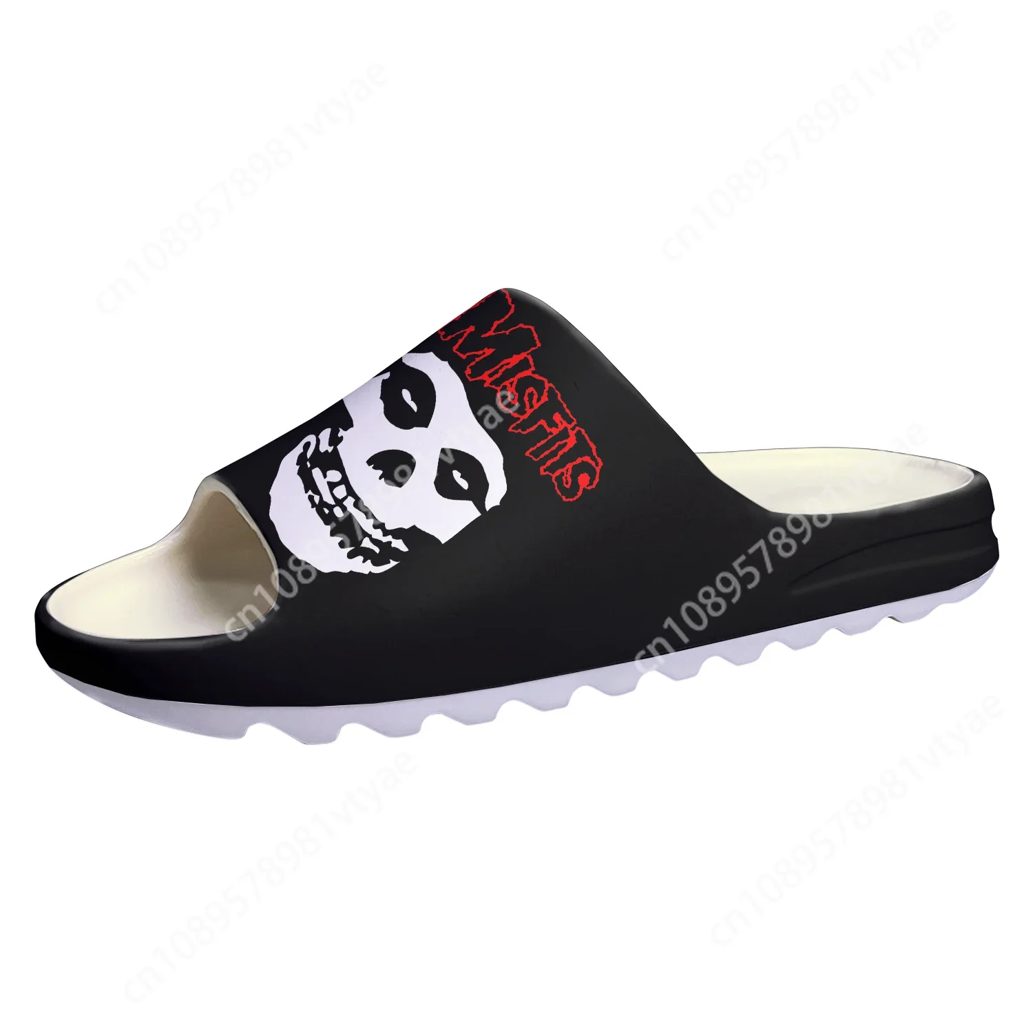 Misfits Skull Shoes Soft Sole Sllipers Home Clogs Step On Water Shoes Mens Womens Teenager Step in Customized Sandals