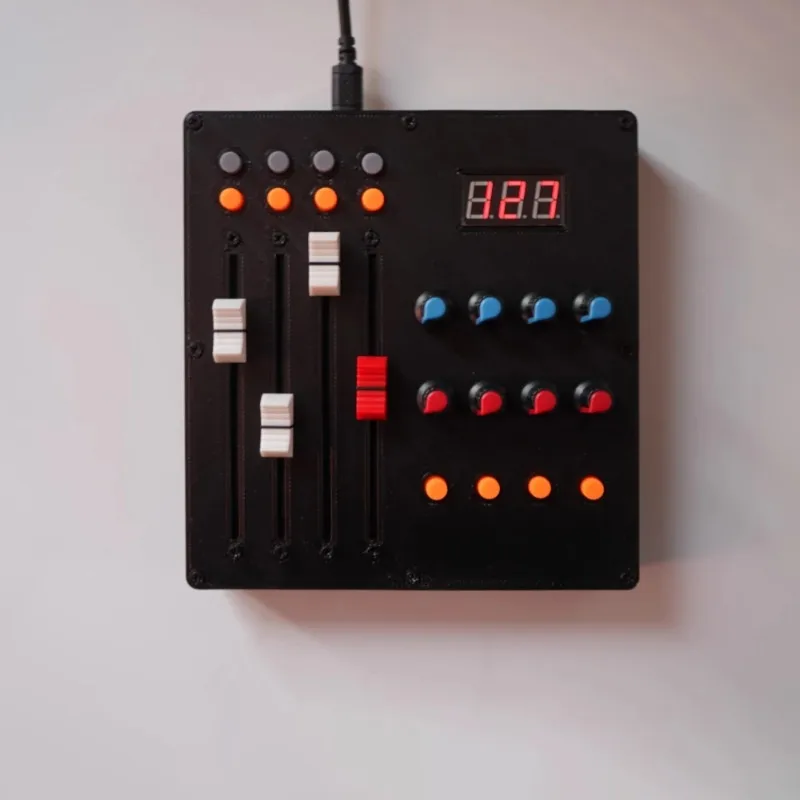 USB MIDI Controller 4 Faders 12 Pads 8 Knobs With CC Value Display USB-B Port For Music Production DAW