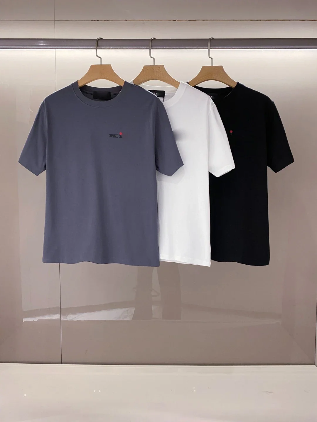 

SIJITONGDA 2025 Spring/Summer New Men's Boutique Casual T-shirt, Size S-XXL Black Grey White