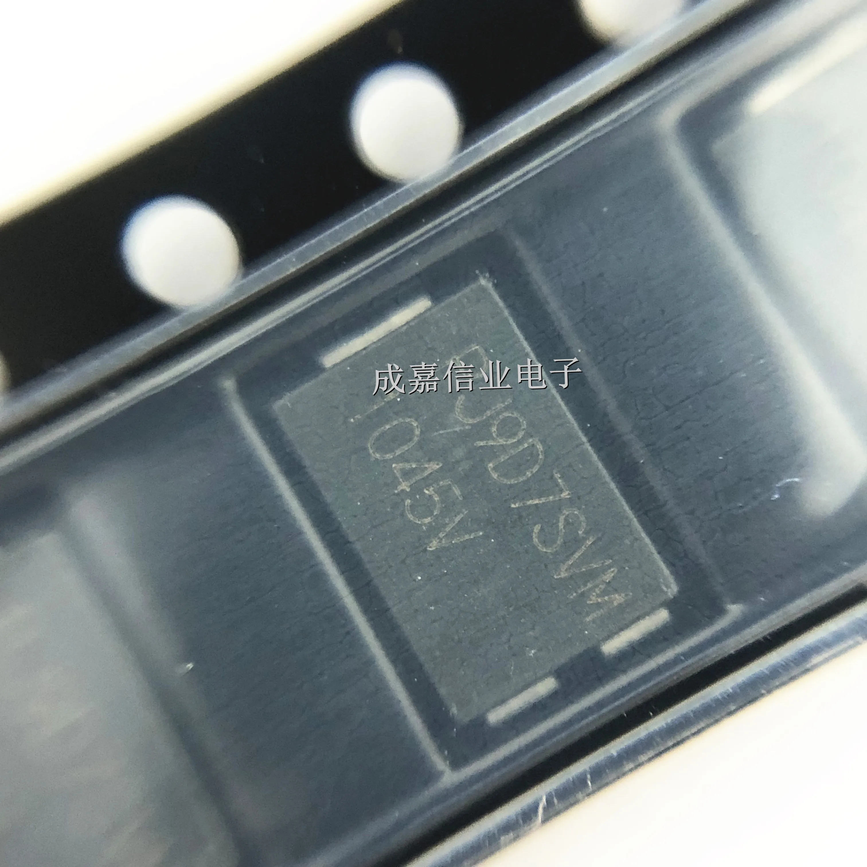 10 ชิ้น/ล็อต SVM1045V_R2_00001 TO-277 SVM1045V ไดโอดชอทกี้และวงจรเรียงกระแส 10A 45V