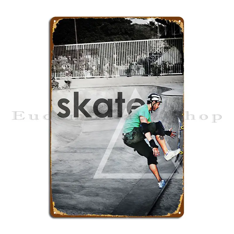 Skate Metal Sign Rusty Retro Cinema Printing Wall Pub Tin Sign Poster