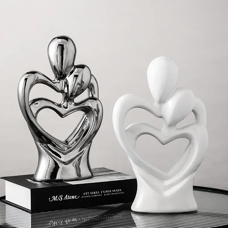 

Home Decoration Silver Heart Sculpture Abstract Ceramic Plating Lover Image Hugging Person Statue Bust Wedding Gift Home Decor