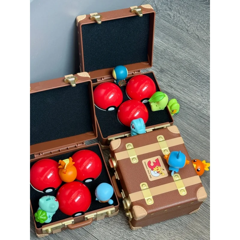 Spot New Funism Pokemon 30th A - Pokeball Cosplay Prop recension och pris