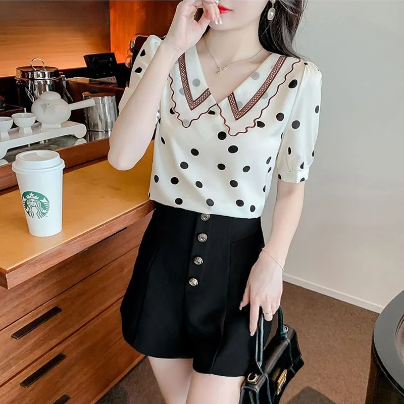 2023 New Summer Fashion Trend Doll Neck Polka Dot Age Reducing Top Commuting Simple Casual Loose Versatile Women\'s Shirt