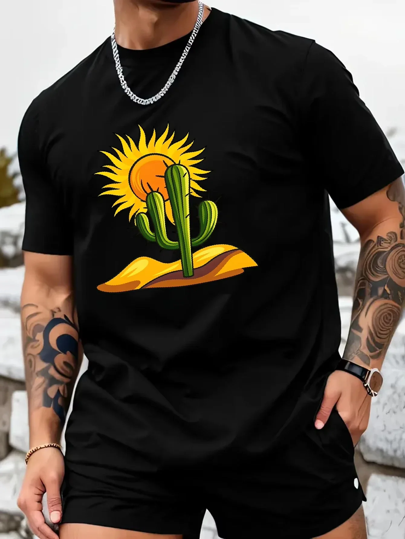 Simple Style Sun and Cactus Print Round Neck Short Sleeved T-shirt Comfortable Casual Short Sleeved T-shirt in Summer