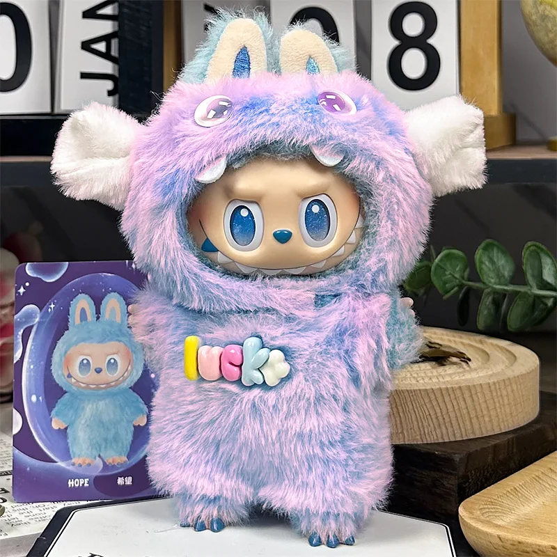 Labubu sentado festa 1a 2a 3a geração roupa de bebê: monstro fofo macacão de pelúcia caixa cega roupas colecionáveis sem boneca incluída
