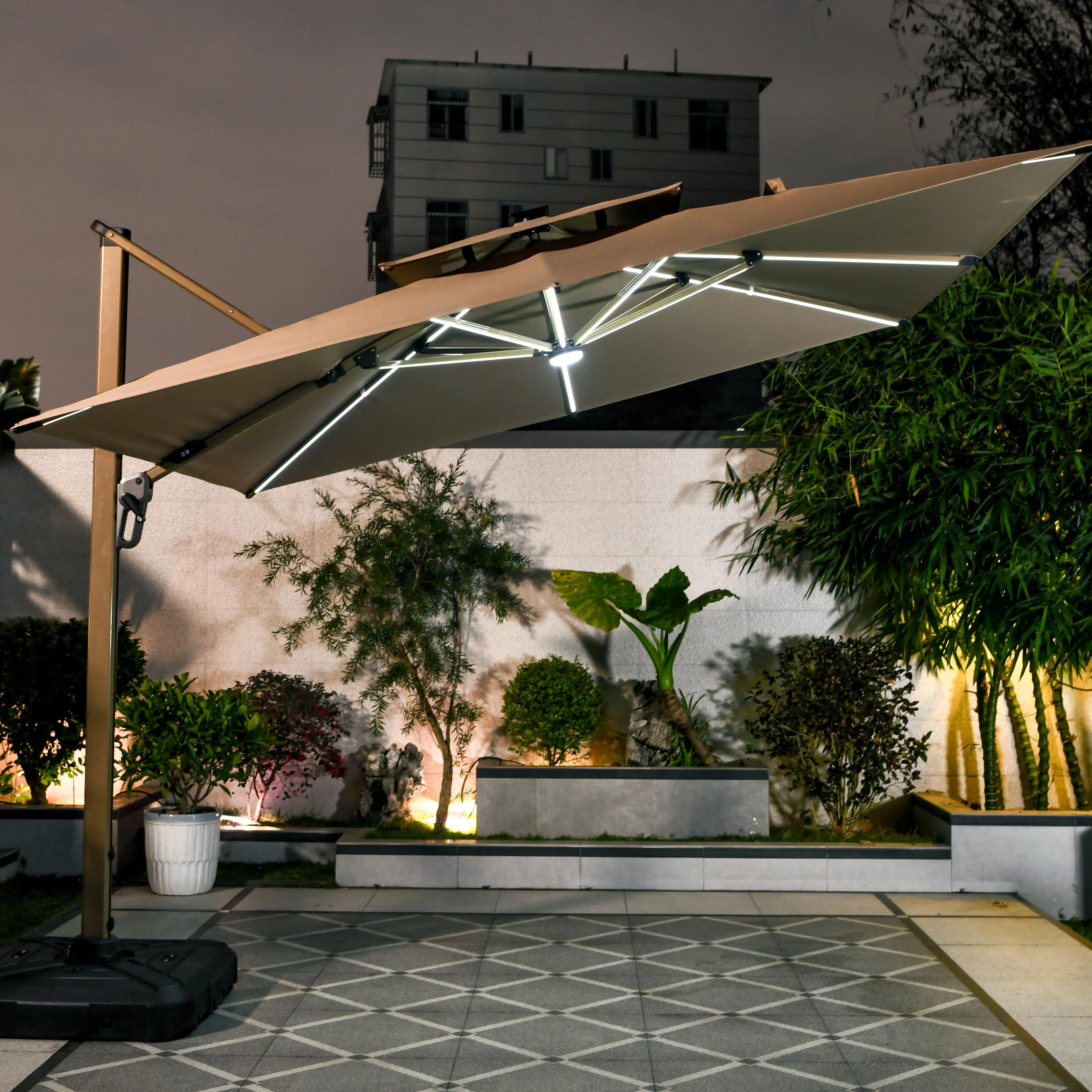 3m Roma Cantilever LED Outdoor Parasol Waterproof UV Resistant Sun Umbrella For Courtyard Gym Patio Exterior