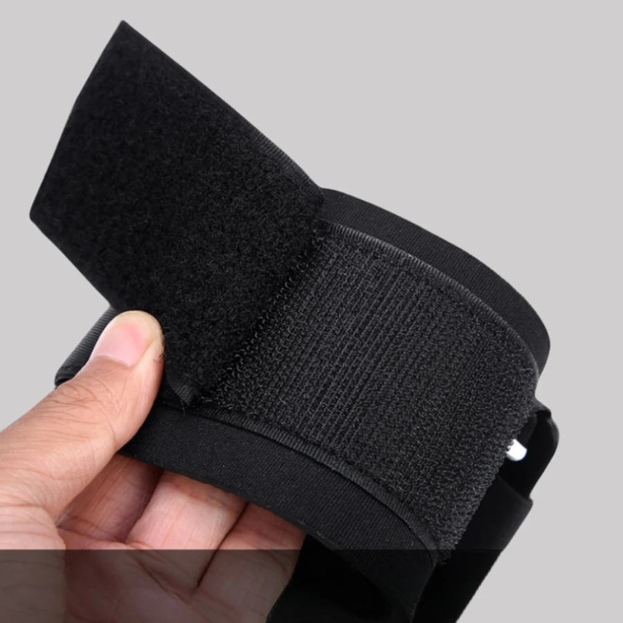 Pull-up with a hook for a horizontal bar anti-slip glove wrist strap strap lumbar