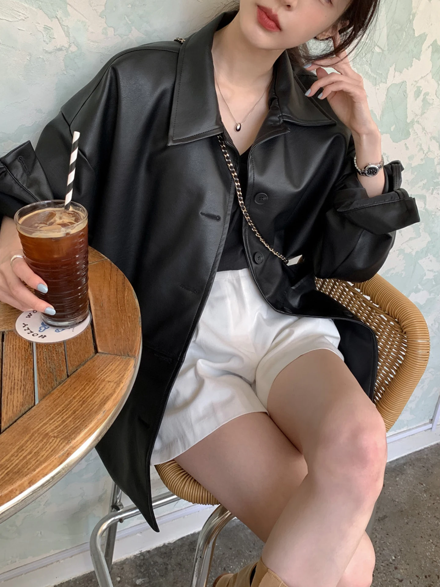 Stylish Short Biker Leather Jacket Women's Casual Loose Fit Autumn Korean Version Versatile Jacket Top for Ladies