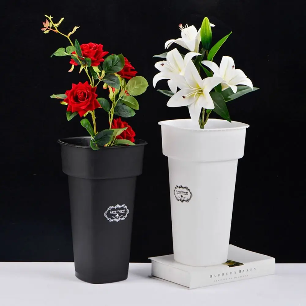 園芸用品プラスチック製フラワーバケツ素朴な北欧風フラワーディスプレイバケツ牧歌的な植物プランター屋外屋内装飾