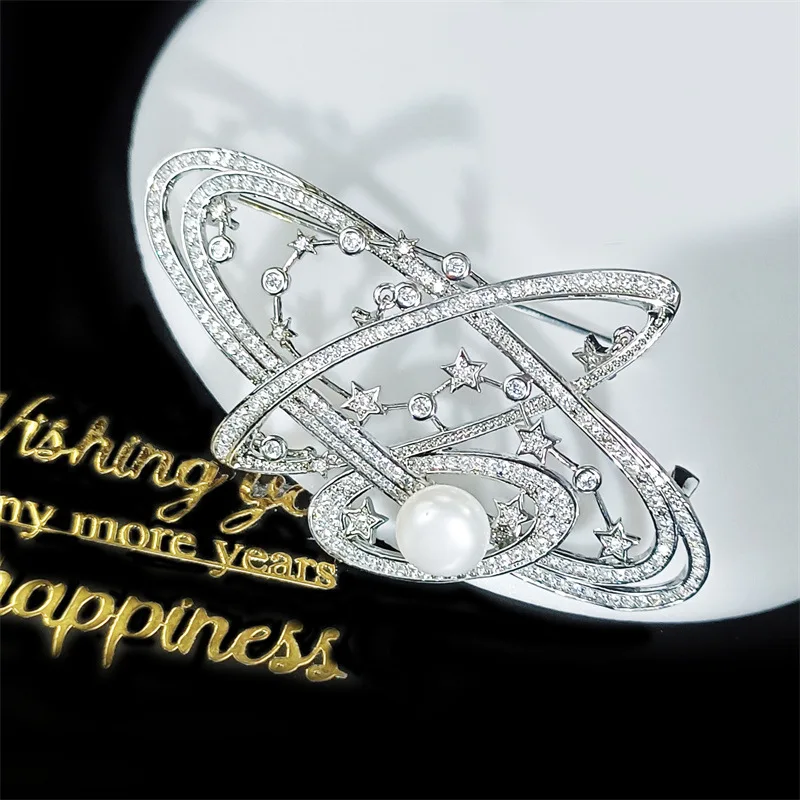 OKILY Trend  Micro Inlaid Zircon Star Broochpin with Real Pearl Delicate Woman and Men Suit Accessories Jewellery Wholesale Pins