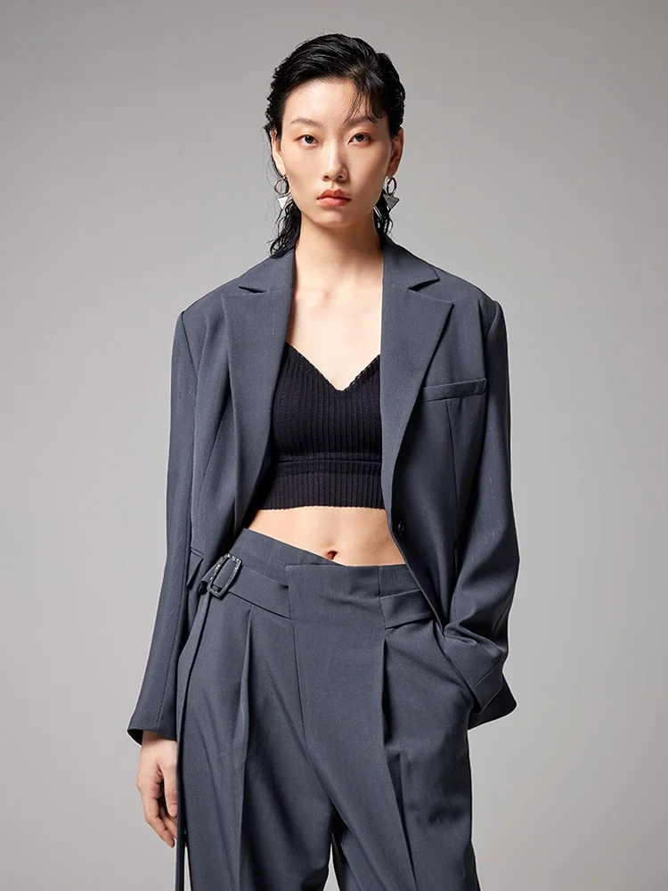 

Новый осенний женский костюм XMOOM: приталенный пиджак с драпировкой и длинными рукавами, однотонный, для офиса и повседневной носки