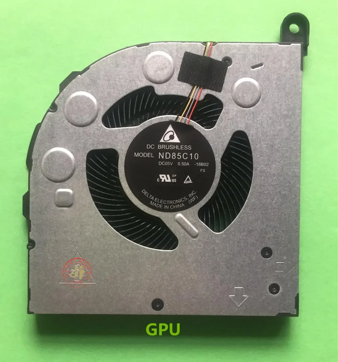 

Вентилятор охлаждения Delta Electronics ND85C10 18B02 Y730 Y740