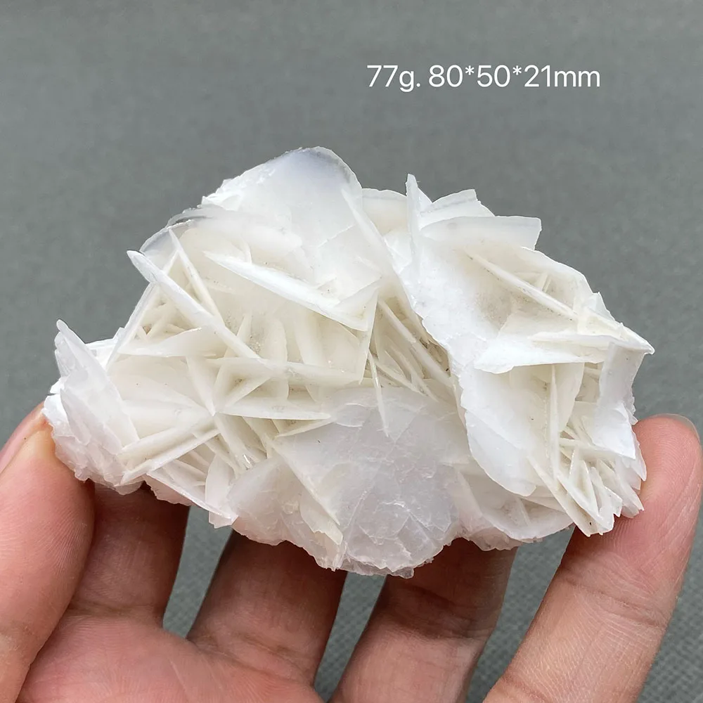 100%Natural white flake  fluorescence calcite（Fluorescent effect pink） rough specimen crystal quartz gemstone