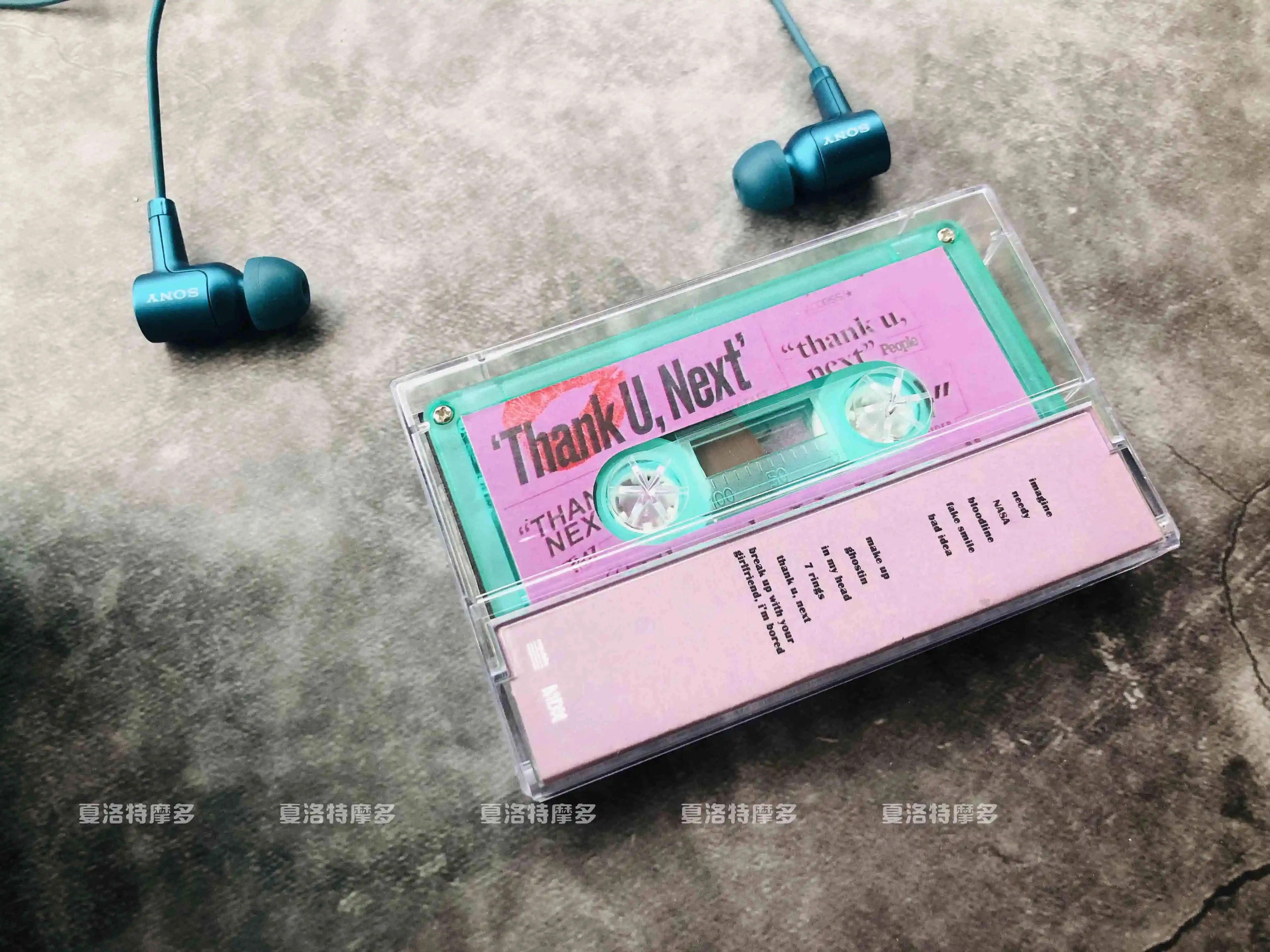 البوب أريانا غراندي الموسيقى الشريط شكرا U التالي ألبوم 7 حلقات كاسيت تأثيري وكمان مسجل السيارة صندوق المسارات الصوتية هدايا الموسيقى الطرفية