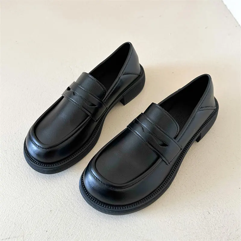 Retro Lolita Scarpe Ragazza giapponese Punta tonda Mary Janes Scarpe Stile college Piccole scarpe in pelle Donna marrone JK Scarpe uniformi 2024