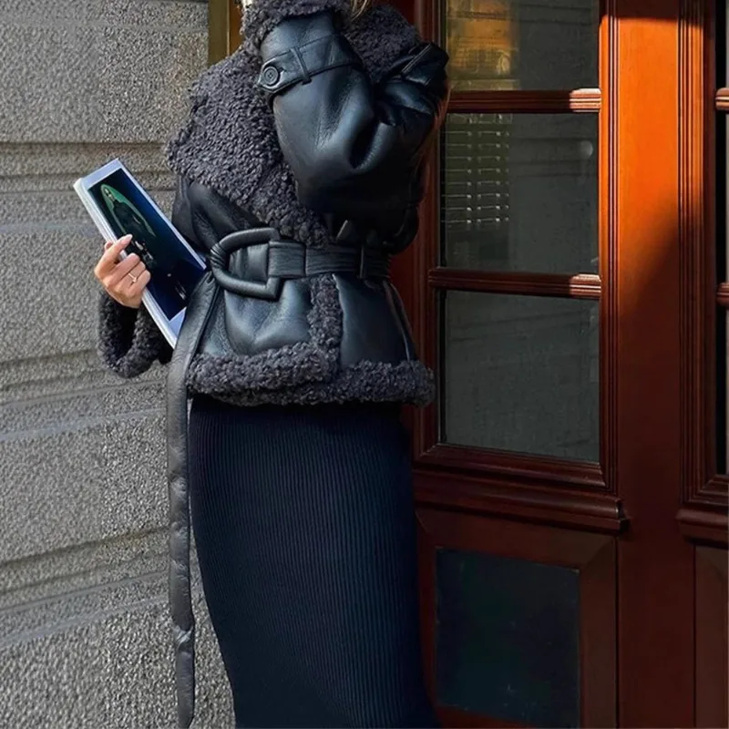 Overcoat Autumn and winter lapel Faux fur one-piece short coat unique street waist-cinching fashionable Outerwear women's coat